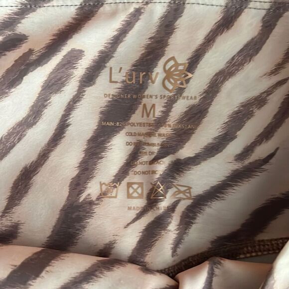 L’urv Cheetah Print Cropped Leggings Womens M Pink Animal Print‎ Athleisure - Picture 6 of 7